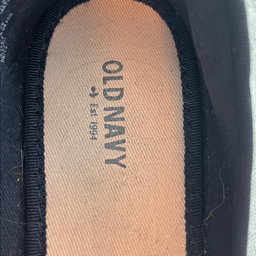 Old Navy Black and White Polka Dot Flats - Picture 2 of 5